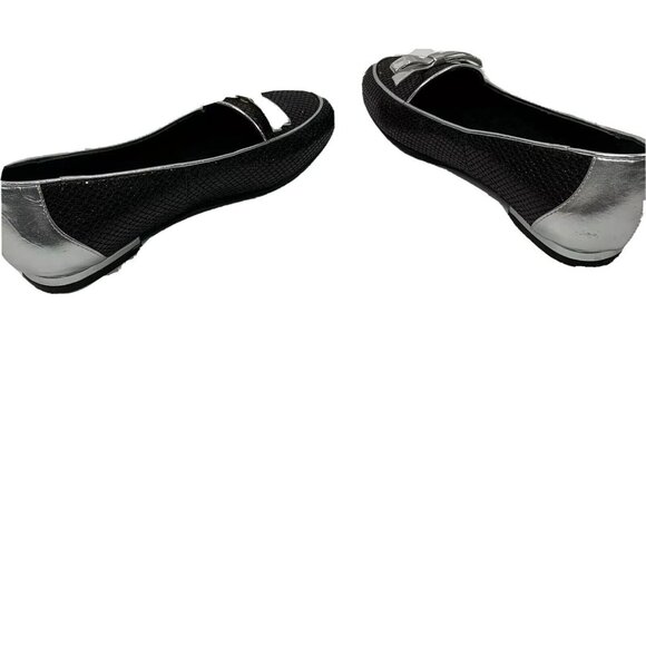 Joan Boyce Slip On Flats Shoes Size 7 Black Silver Bow Loafers Comfort Shimmer - Picture 7 of 11